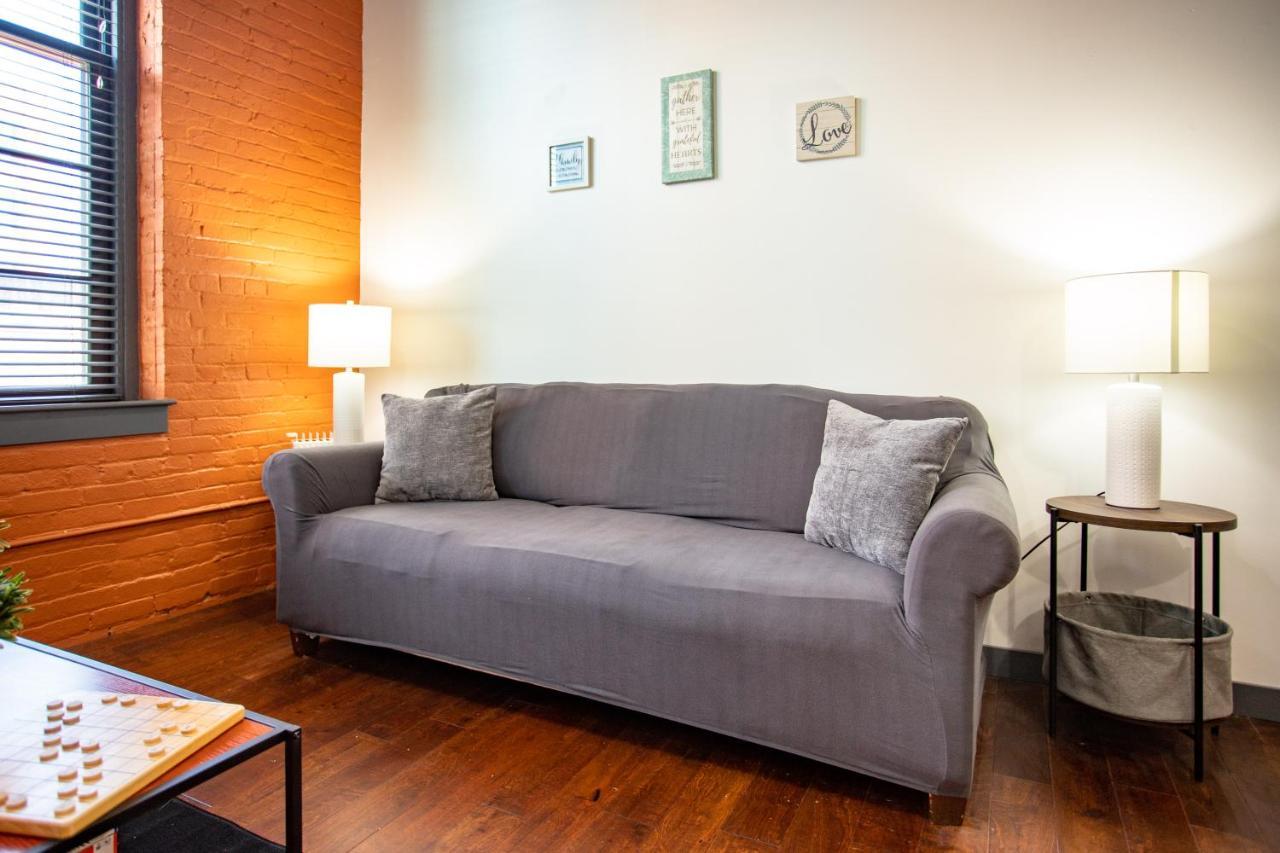 Ferienwohnung Ny Style Centric Loft With King Bed By Park Ave Rochester Exterior foto